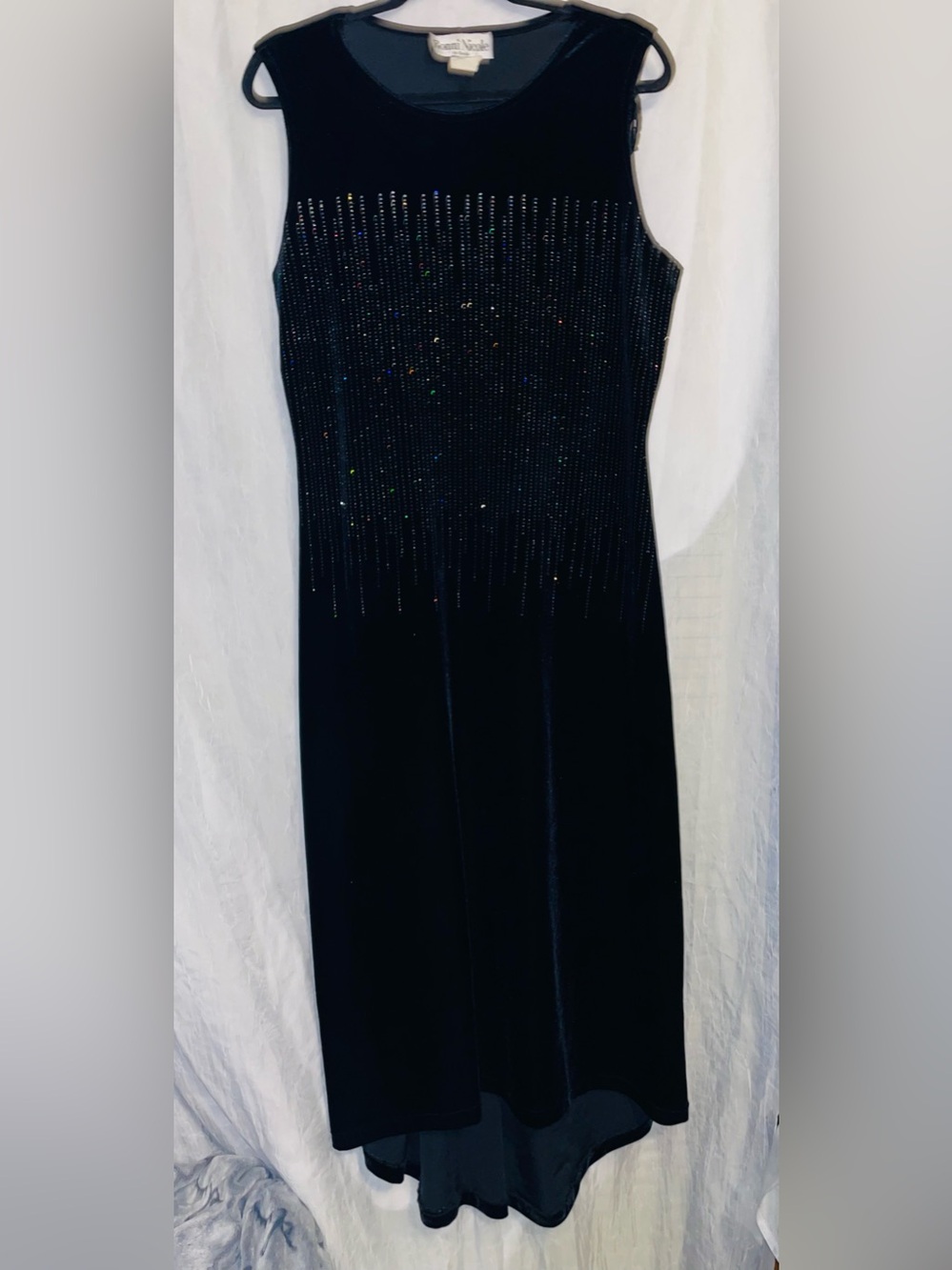 Ronni Nicole Black Sleeveless Maxi Dress with Sparkling Bead Detail